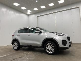 dommages camions /poids lourds Kia Sportage 1.6 GDI First Edition Navi Clima 2017/1